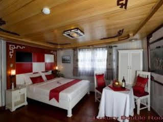 Halong Legacy Cruise Hotel Ha Long Buitenkant foto
